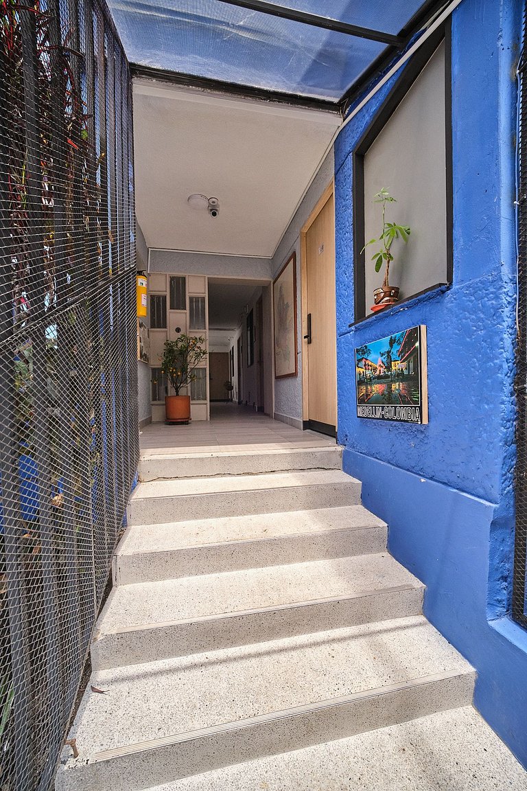 Laureles Living Blue 201 | Nómada Suite A.C