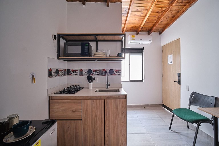 Loft ideal en Laureles con A/C | BLUE212