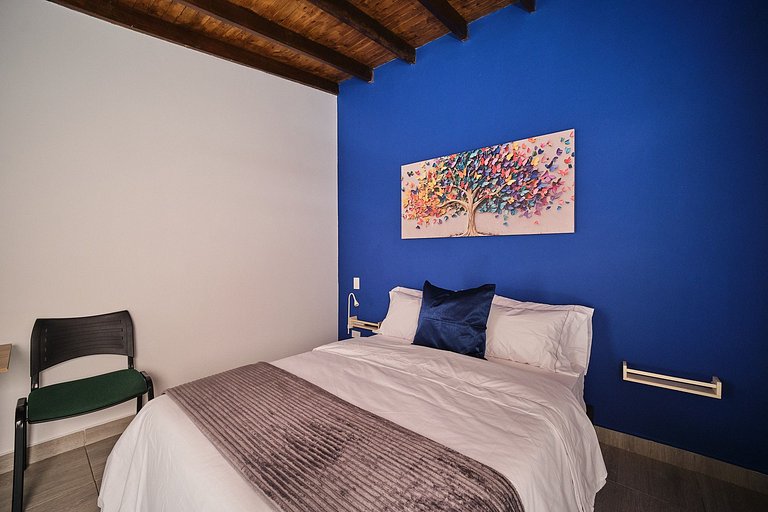 Loft central en Laureles con A/C | BLUE211