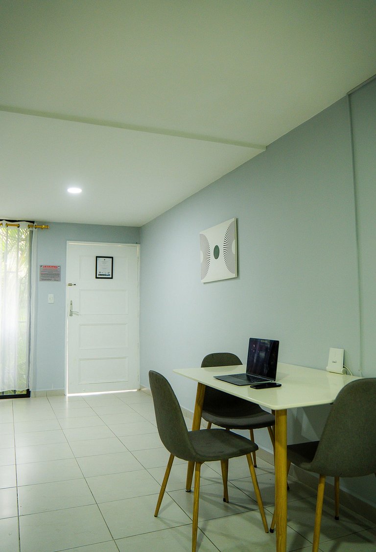 Laureles, apartamento completo 101 económico y funcional