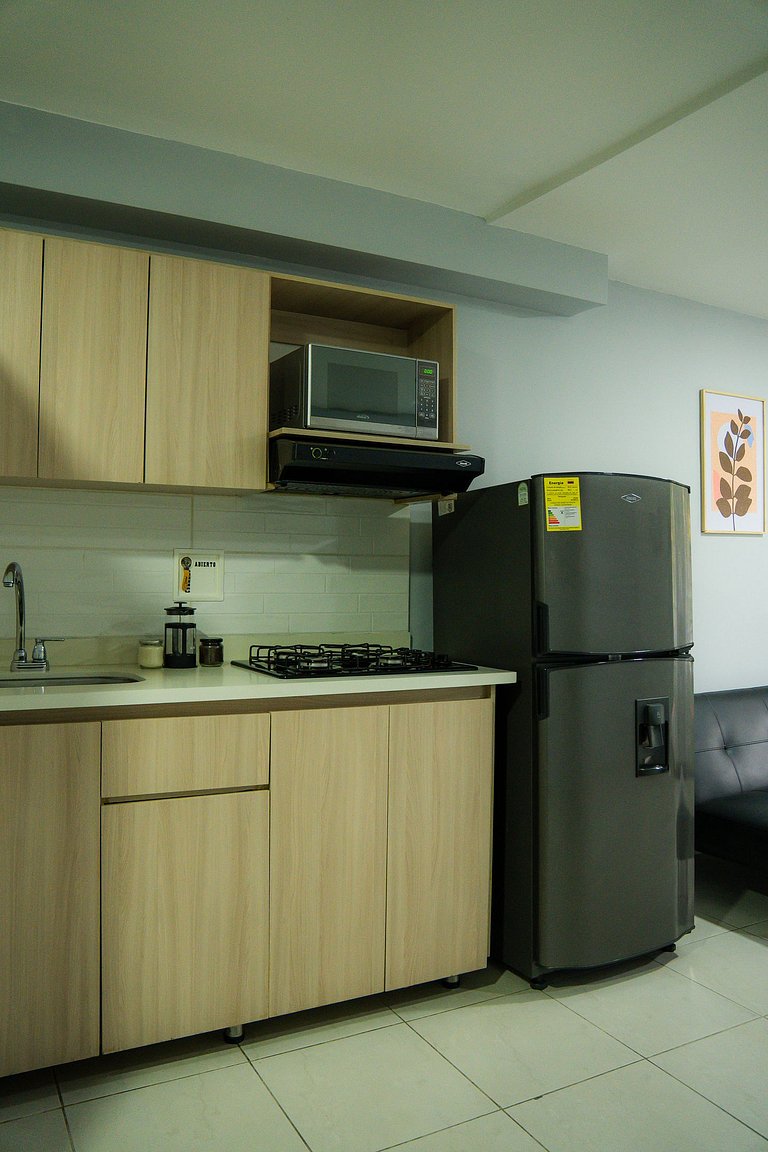 Laureles, apartamento completo 101 económico y funcional